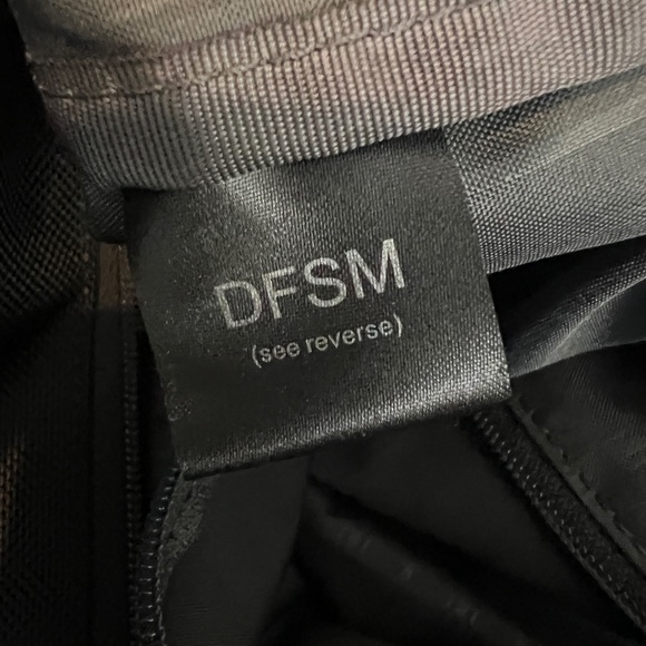 Tumi Alpha Corporate Weekender Travel Duffle Duffel Bag Nylon Black - Picture 12 of 15